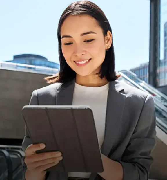 we deliver people-powered connection